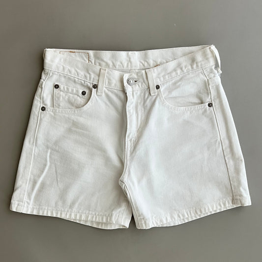 29w 2000s White Levi's Shorts