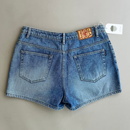 32w 2000s Route 66 Denim Shorts