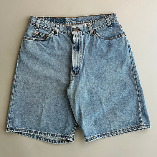 34w 90s Levi's Denim Shorts