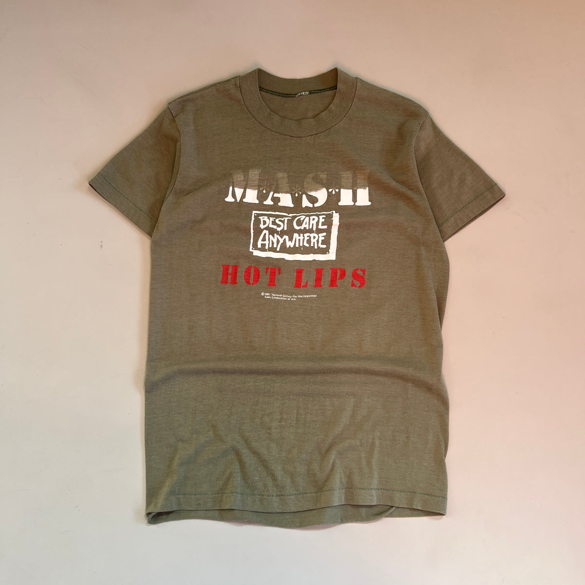 Large 1981 MASH Hot Lips T-shirt