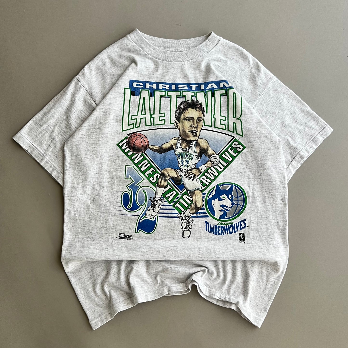 Large 1992 Minnesota Timberwolves Christian Laetner T-shirt