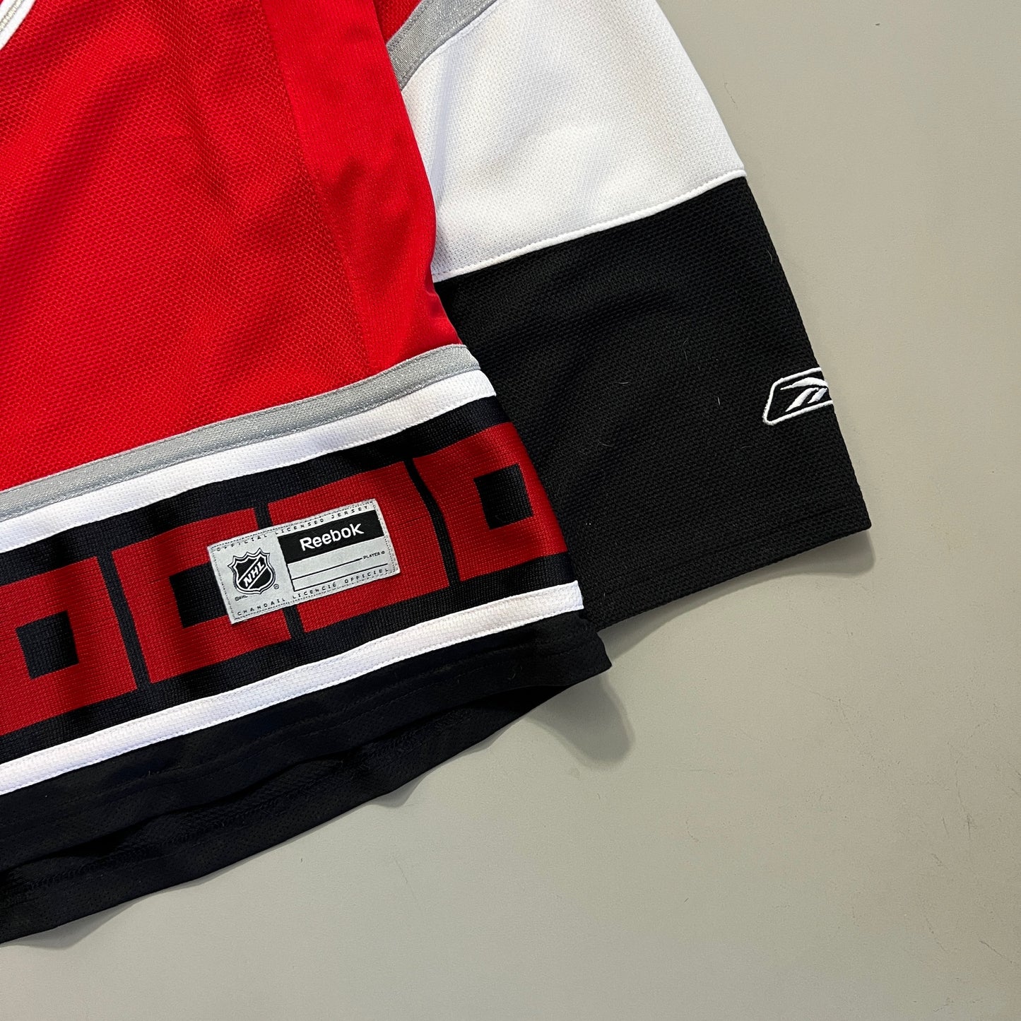 Womens XL Carolina Hurricanes Reebok Home Jersey