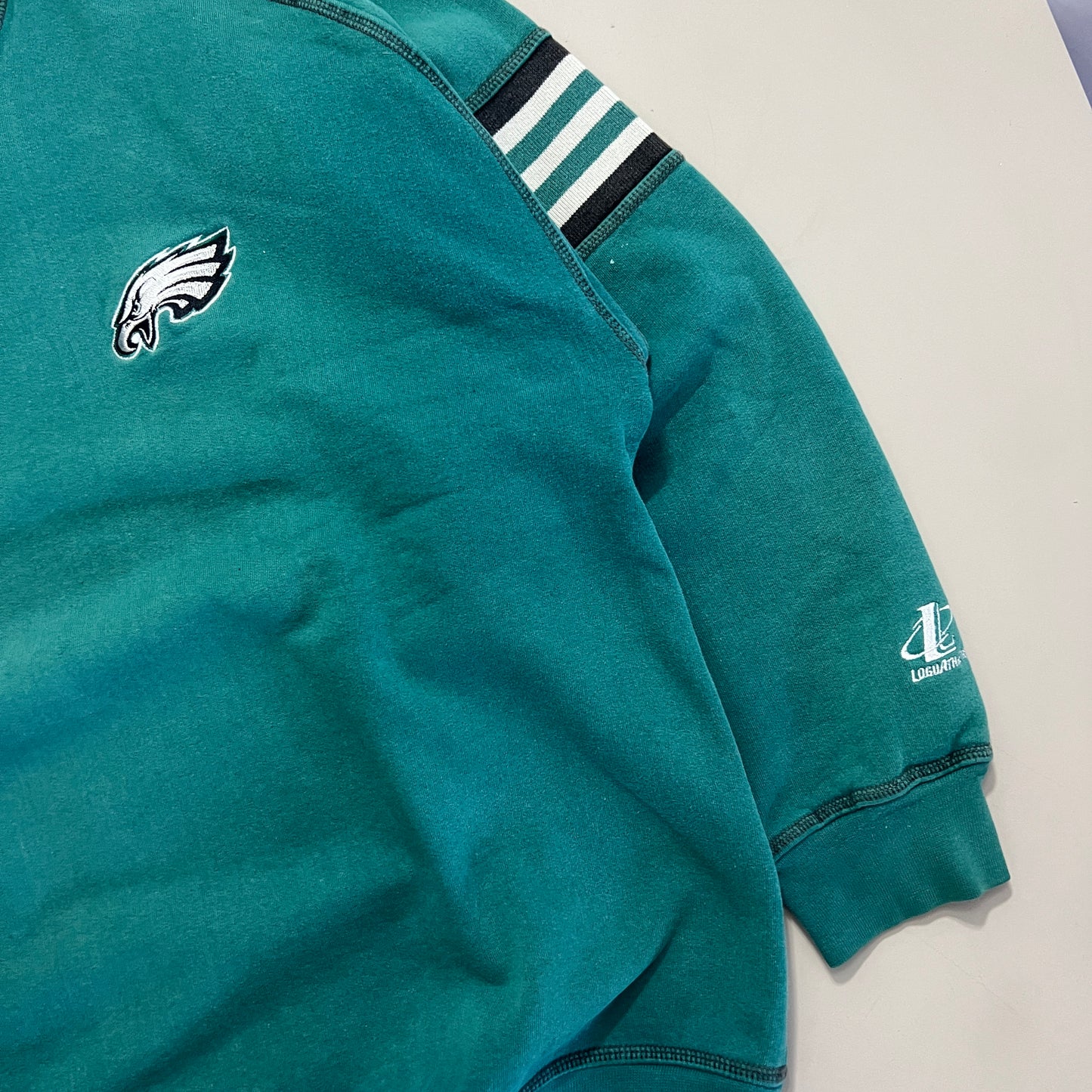 Medium 1990s Philadelphia Eagles LogoAthletic Sweatshirt