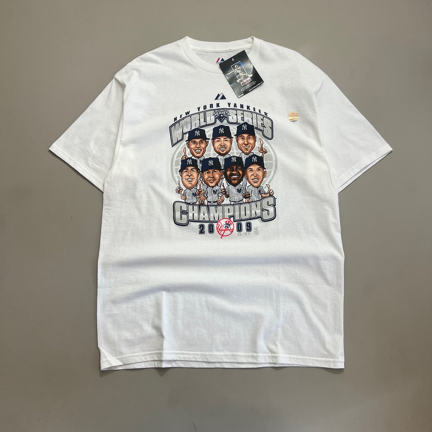 XL 2009 New York Yankees World Champs Caricature T-shirt