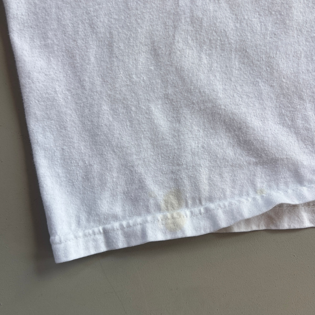 Large Supreme Distressed T-shirt