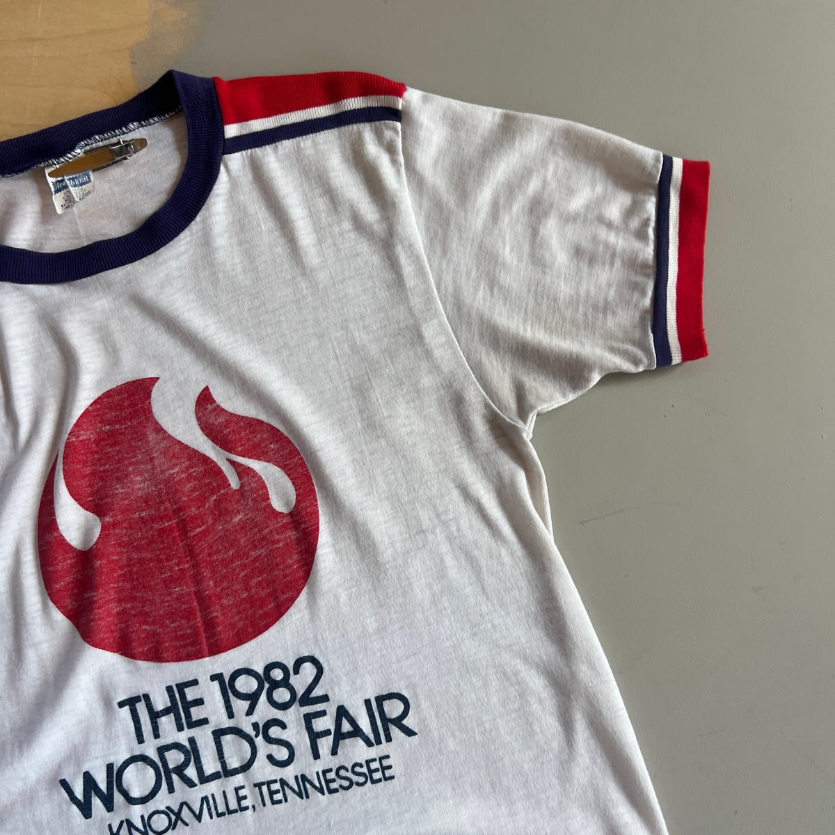 Medium 1982 Distressed Worlds Fair T-shirt