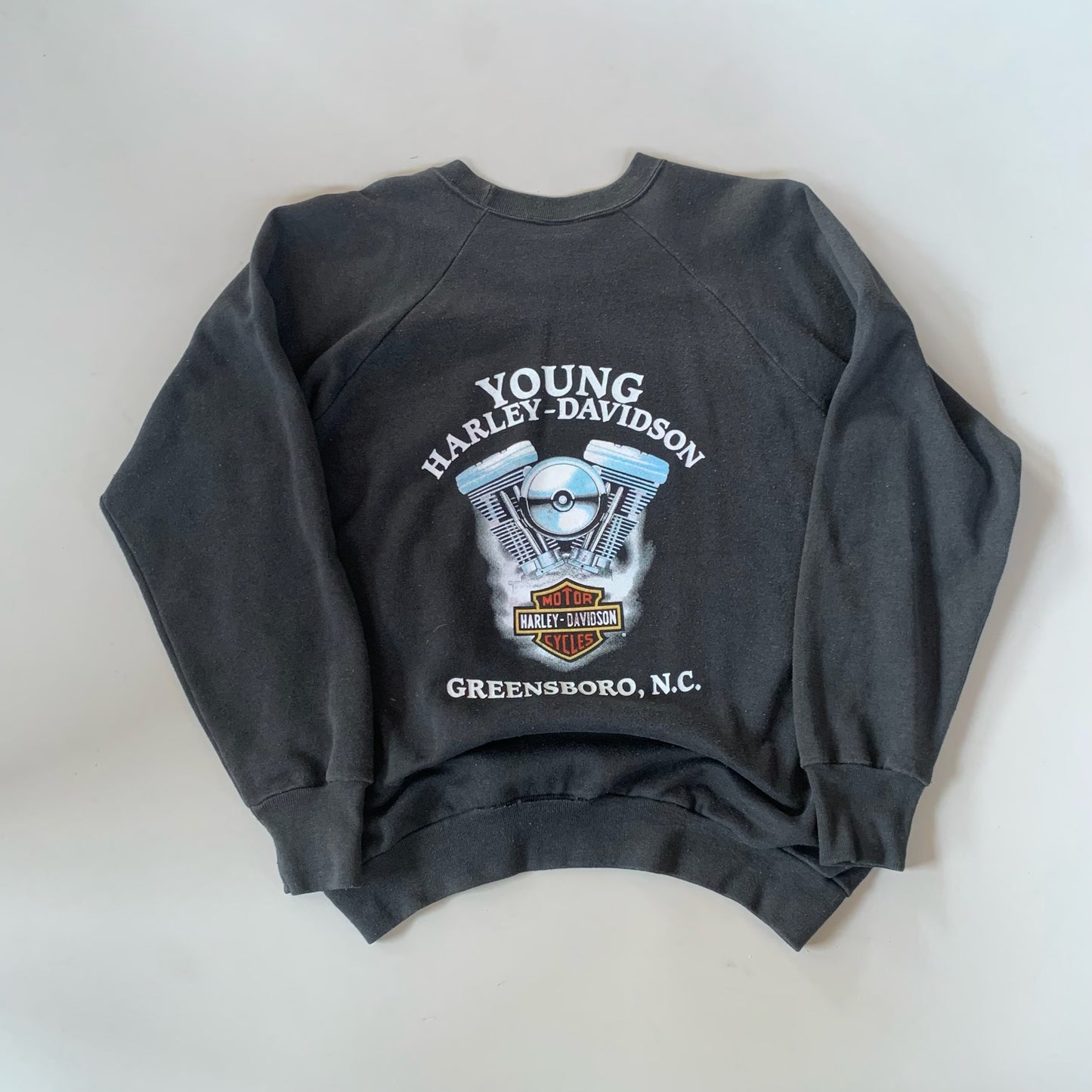 Large 1987 Harley Davidson Genuine Motorcycles 3D Emblem Sweatshirt