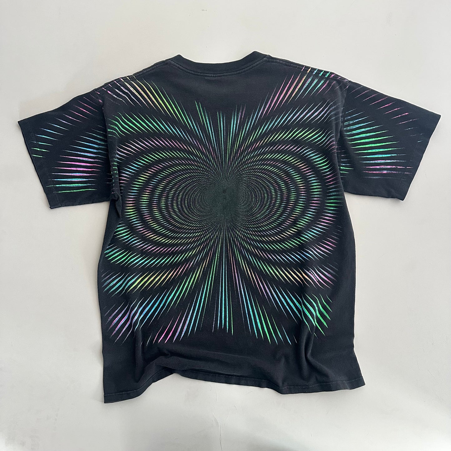 XL 1996 Wild Oats Optical Art T-shirt