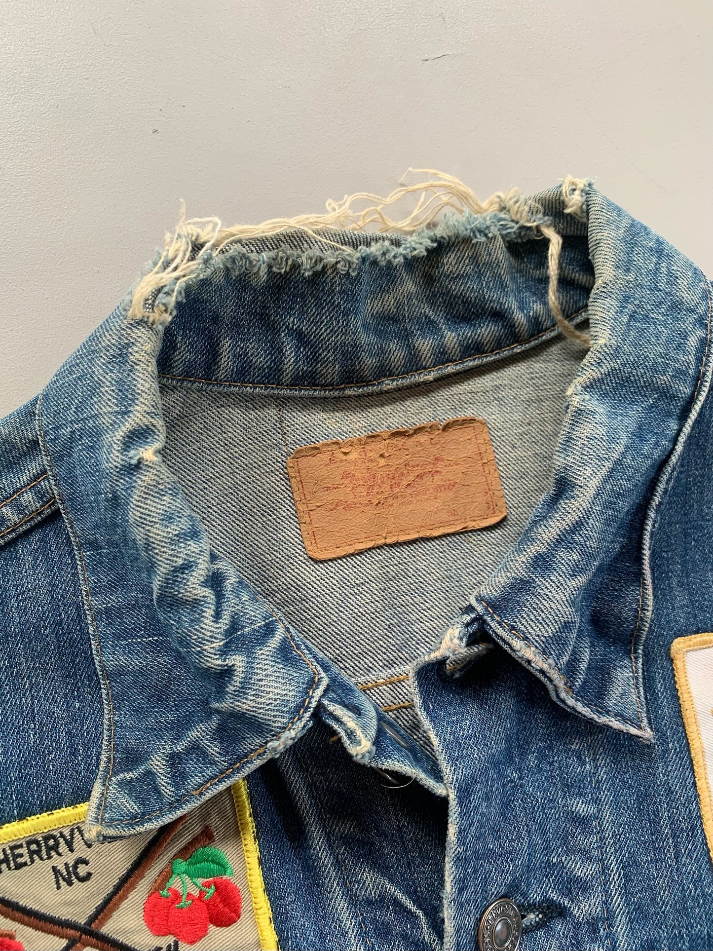 Large 1970s Levi's Patch Denim Jacket