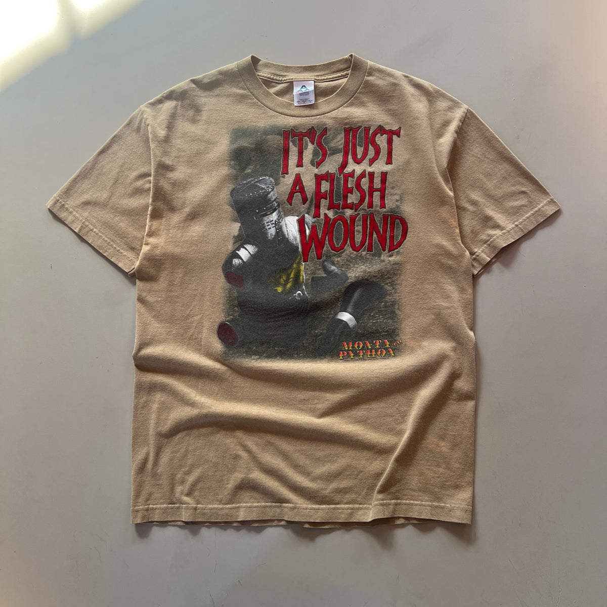 Large 2000s Monty Python Flesh Wound T-shirt