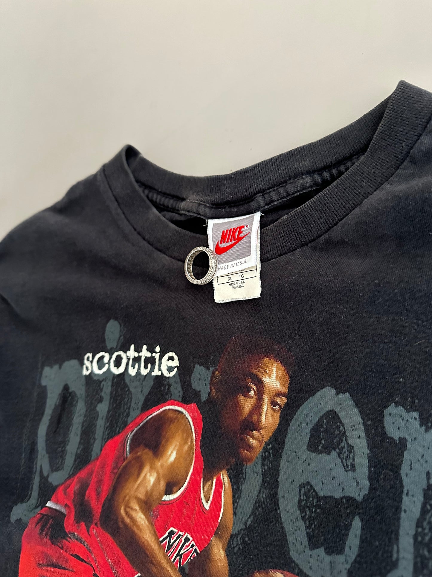 XL 90s Nike Scottie Pippen T-shirt