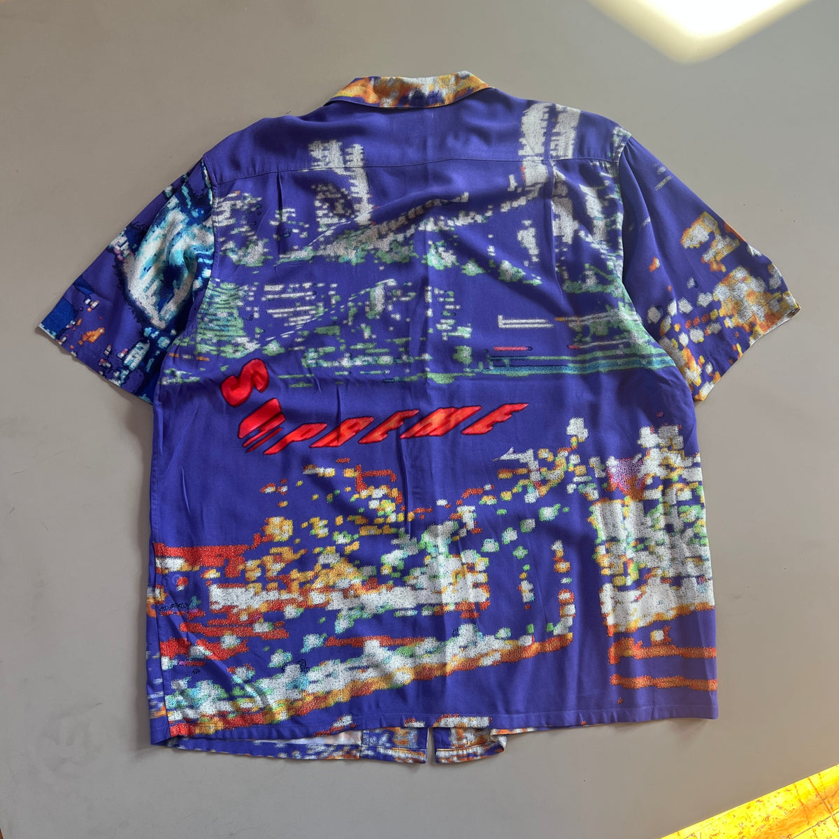 XL Supreme Lightweight Button Shirt