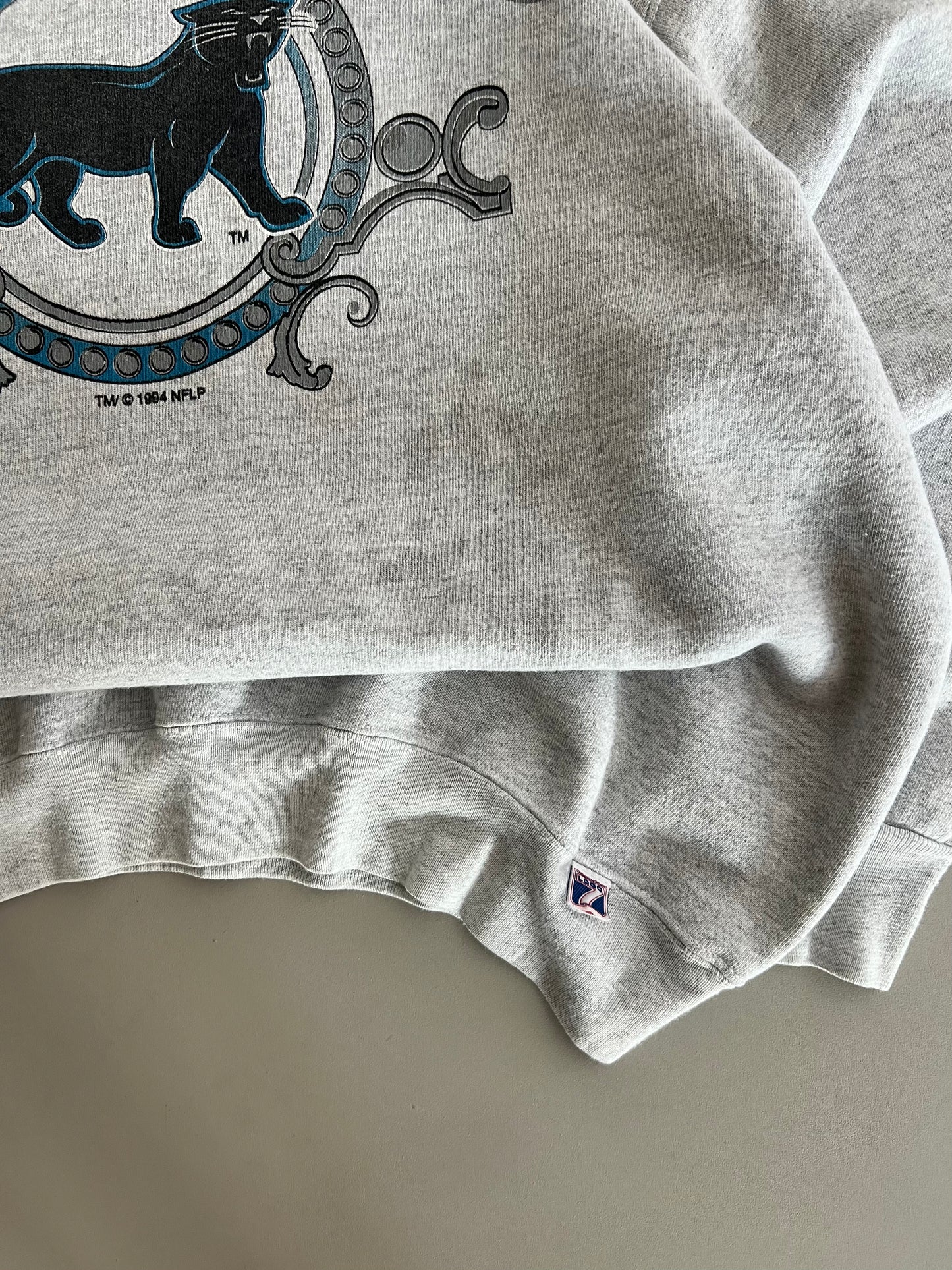 XL 1997 Carolina Panthers Logo 7 Sweatshirt