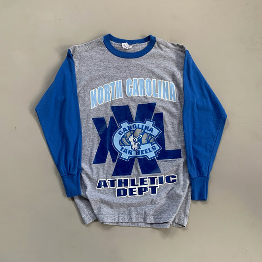 Large 1996 UNC Chapel Hill Athletic Dept T-shirt