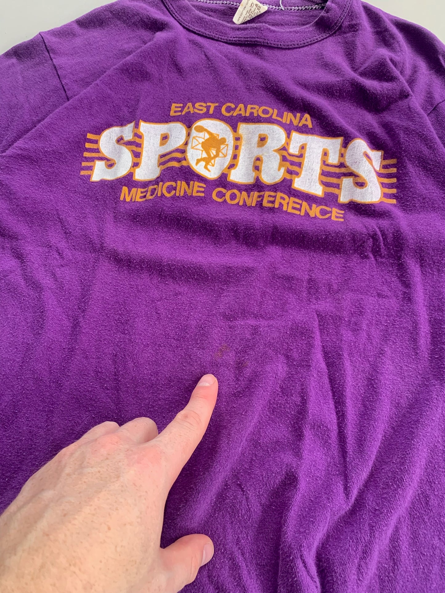 Medium 70s East Carolina Sports Medicine T-shirt