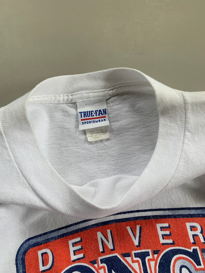 Small 1999 Denver Broncos Super Bowl T-shirt