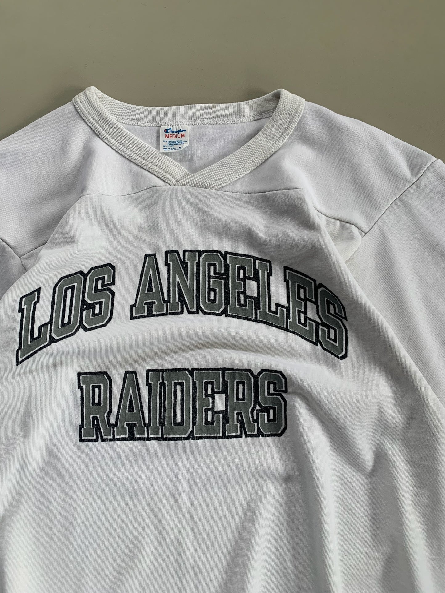 Medium Los Angeles Raiders T-shirt