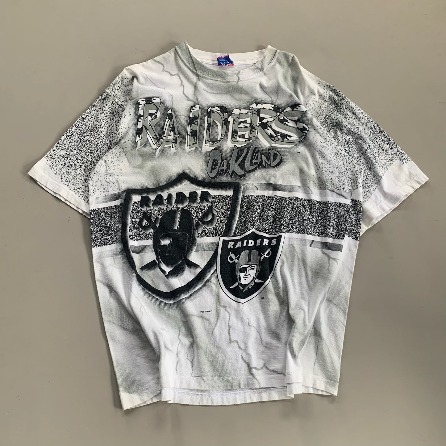 XL 1996 Oakland Raiders AOP T-shirt