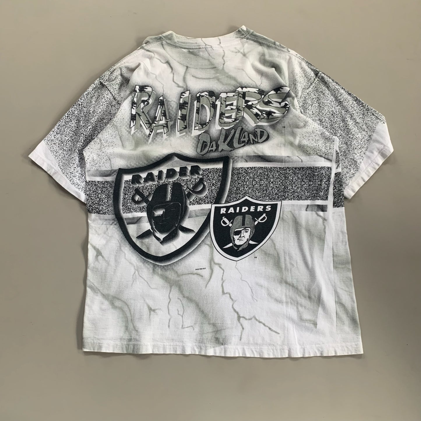 XL 1996 Oakland Raiders AOP T-shirt