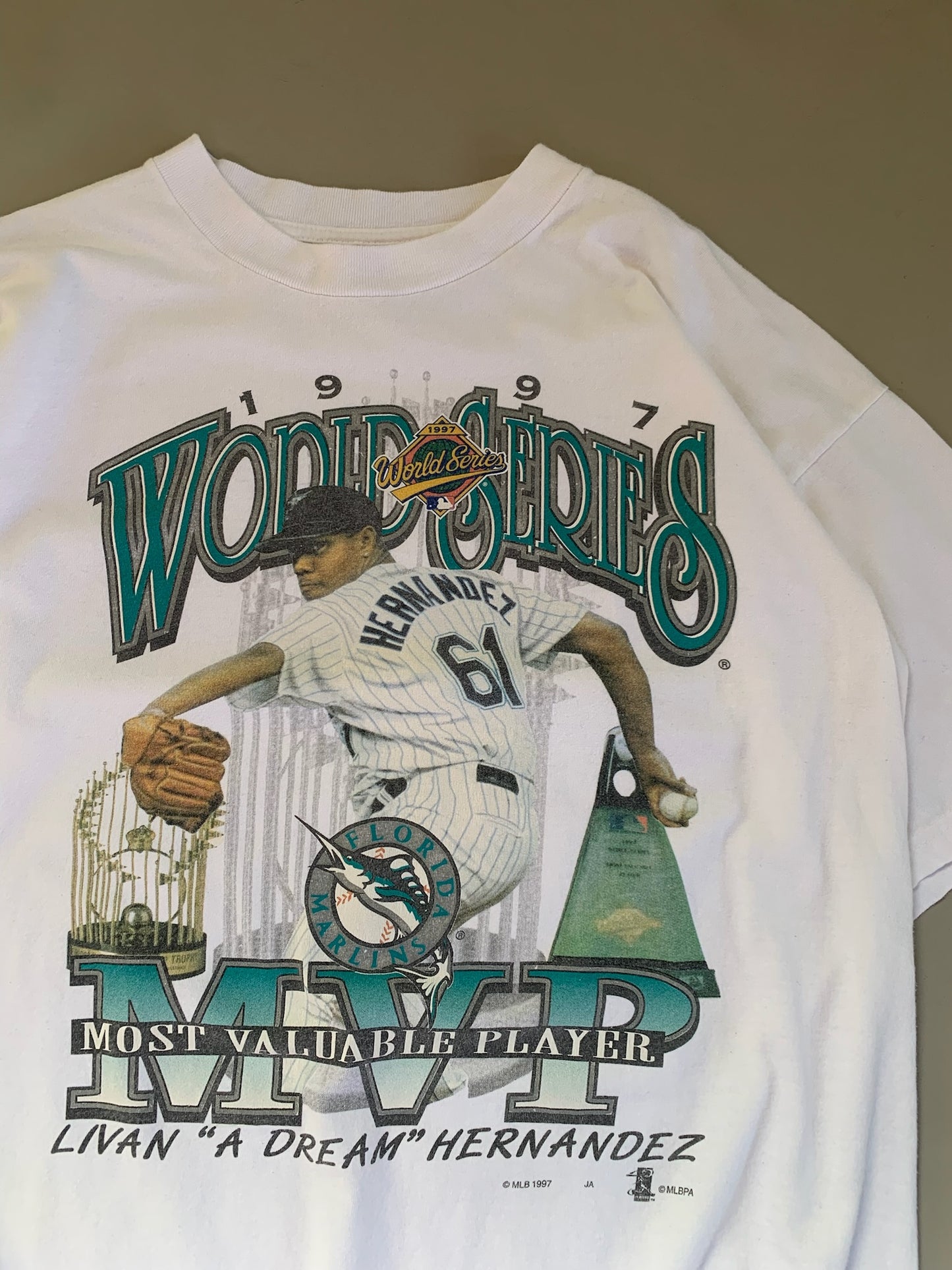 XL 1997 Florida Marlins Livan Hernandez MVP T-shirt