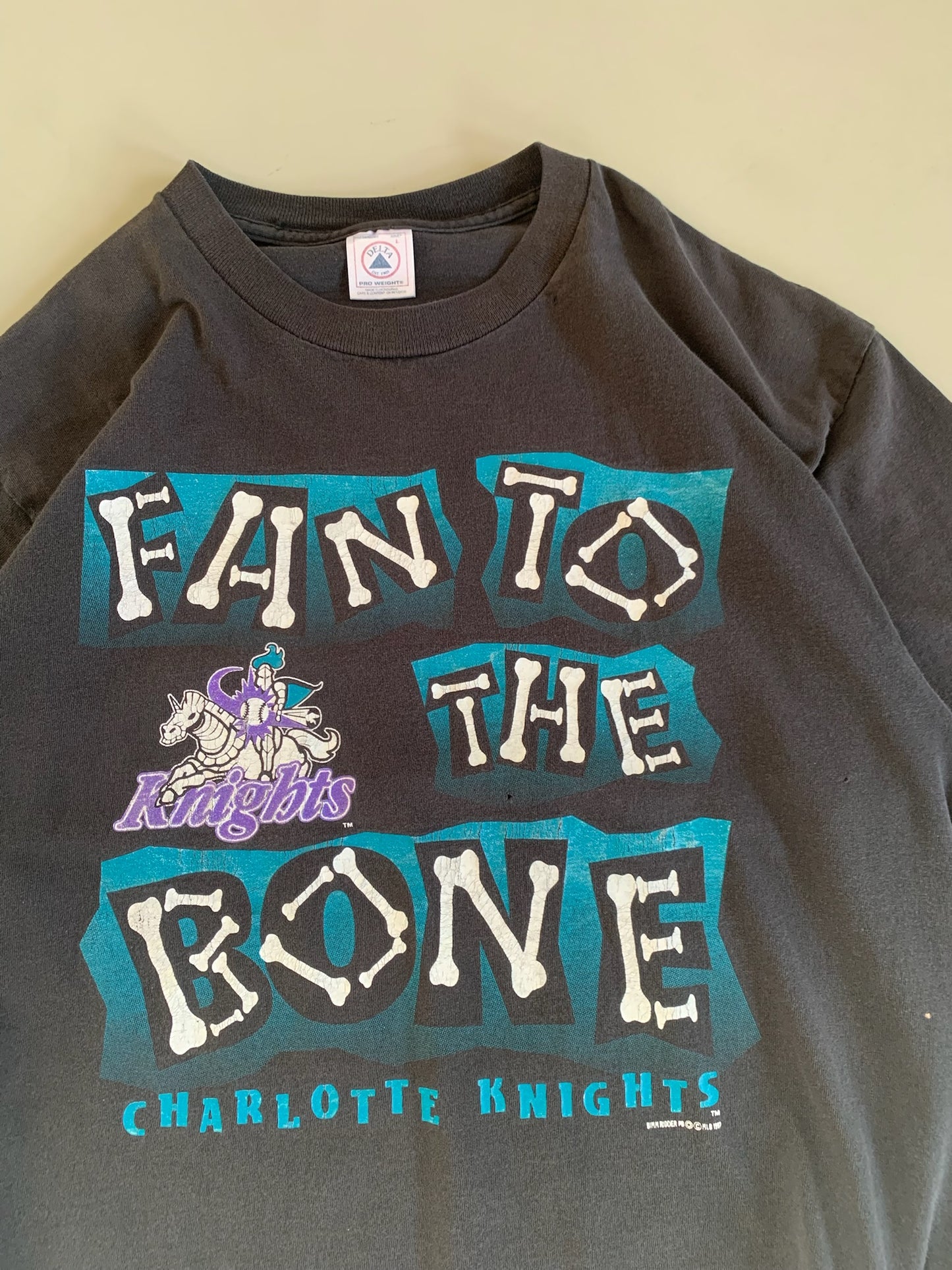 Large 1997 Charlotte Knights Fan to the Bone T-shirt