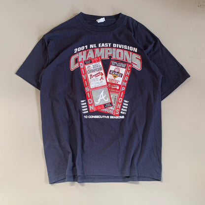 XL 2001 Atlanta Braves Division Champions T-shirt