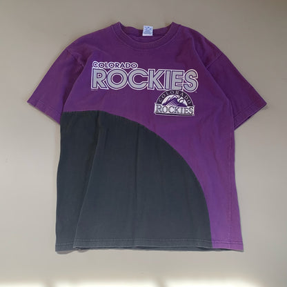 Large 90s Colorado Rockies T-shirt