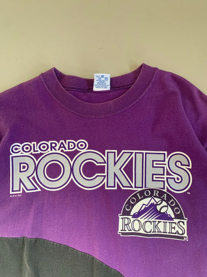 Large 90s Colorado Rockies T-shirt
