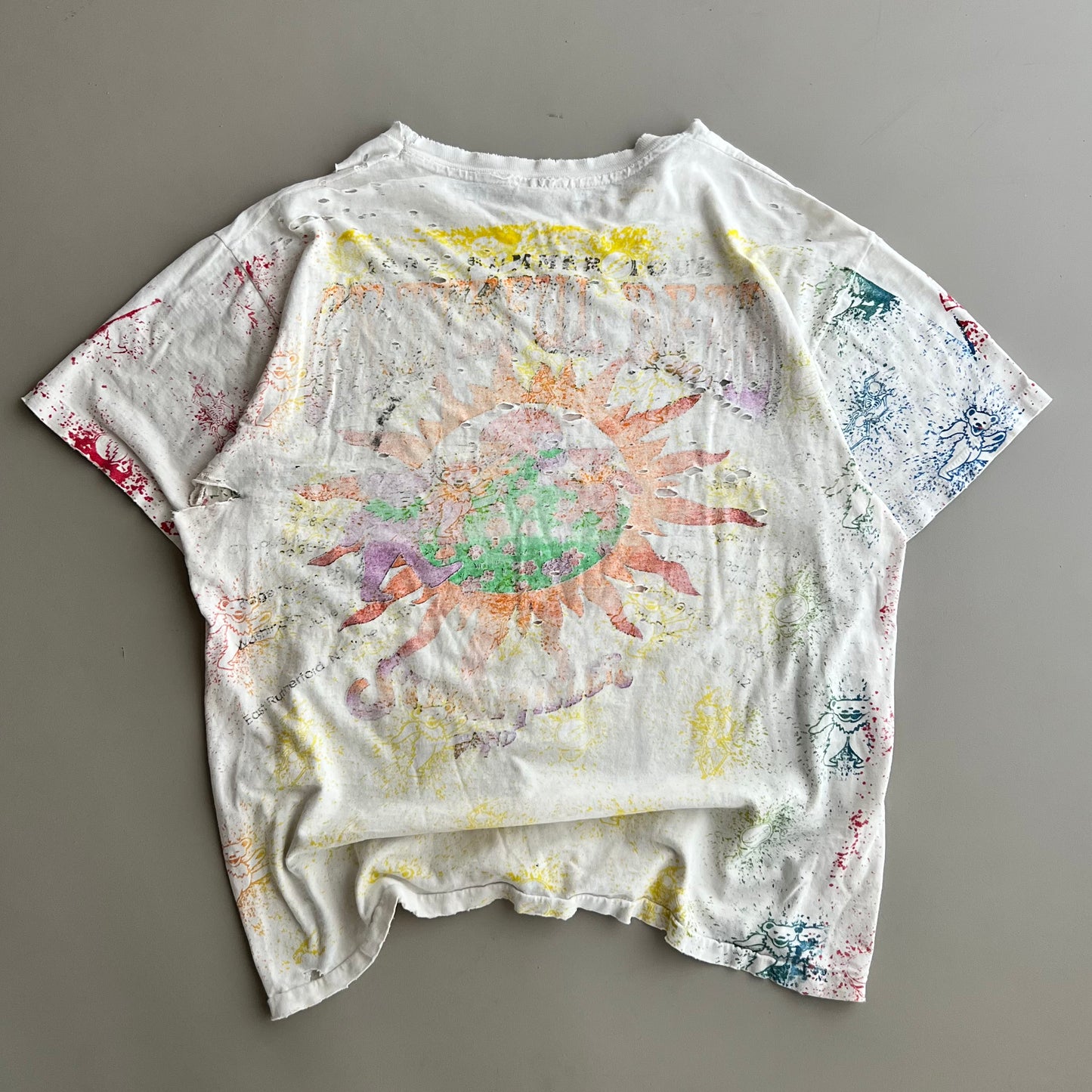 Large 1992 Heavily Distressed Grateful Dead Summer Tour T-shirt