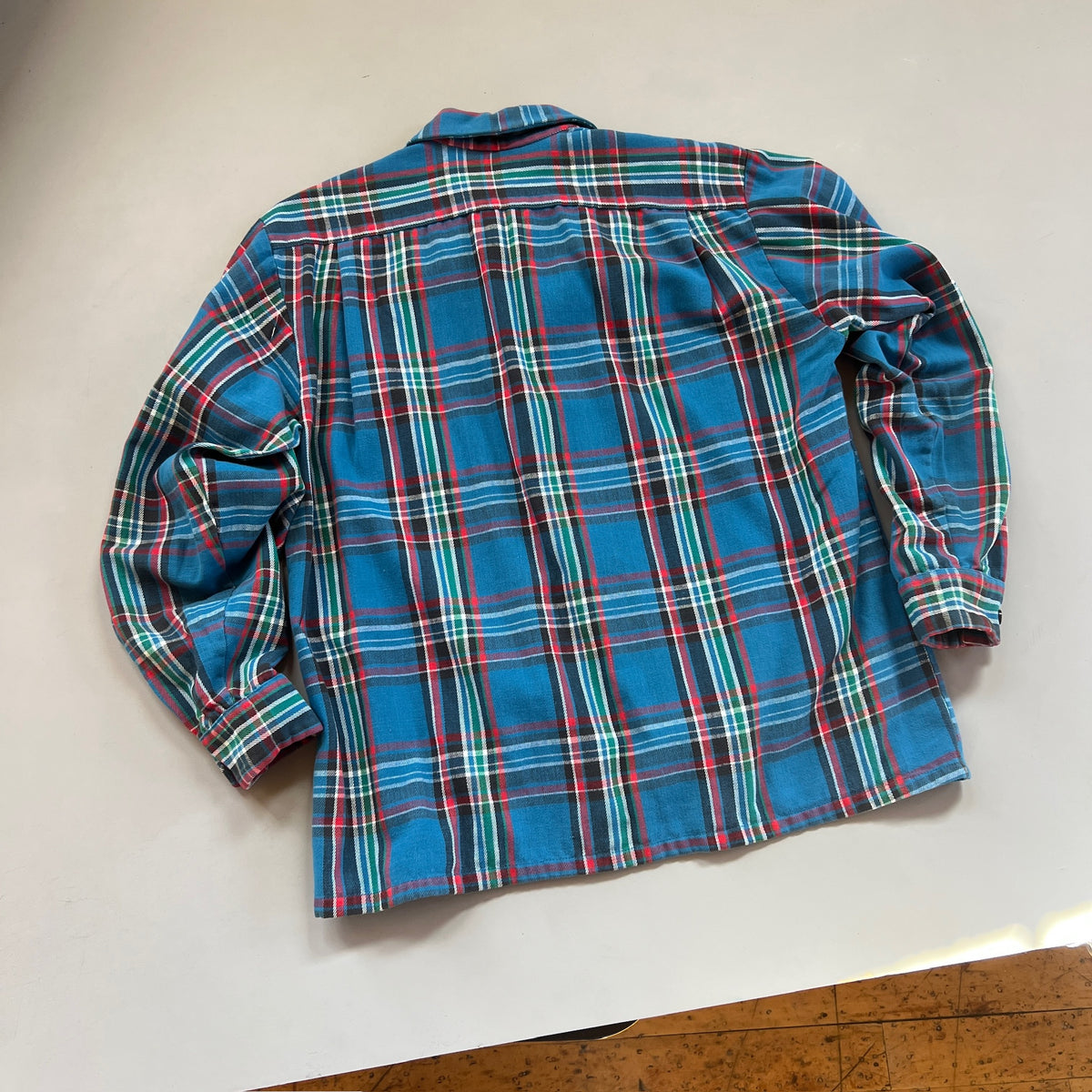 Large Vintage Dutchmaid Heavy Weight Woven Flannel