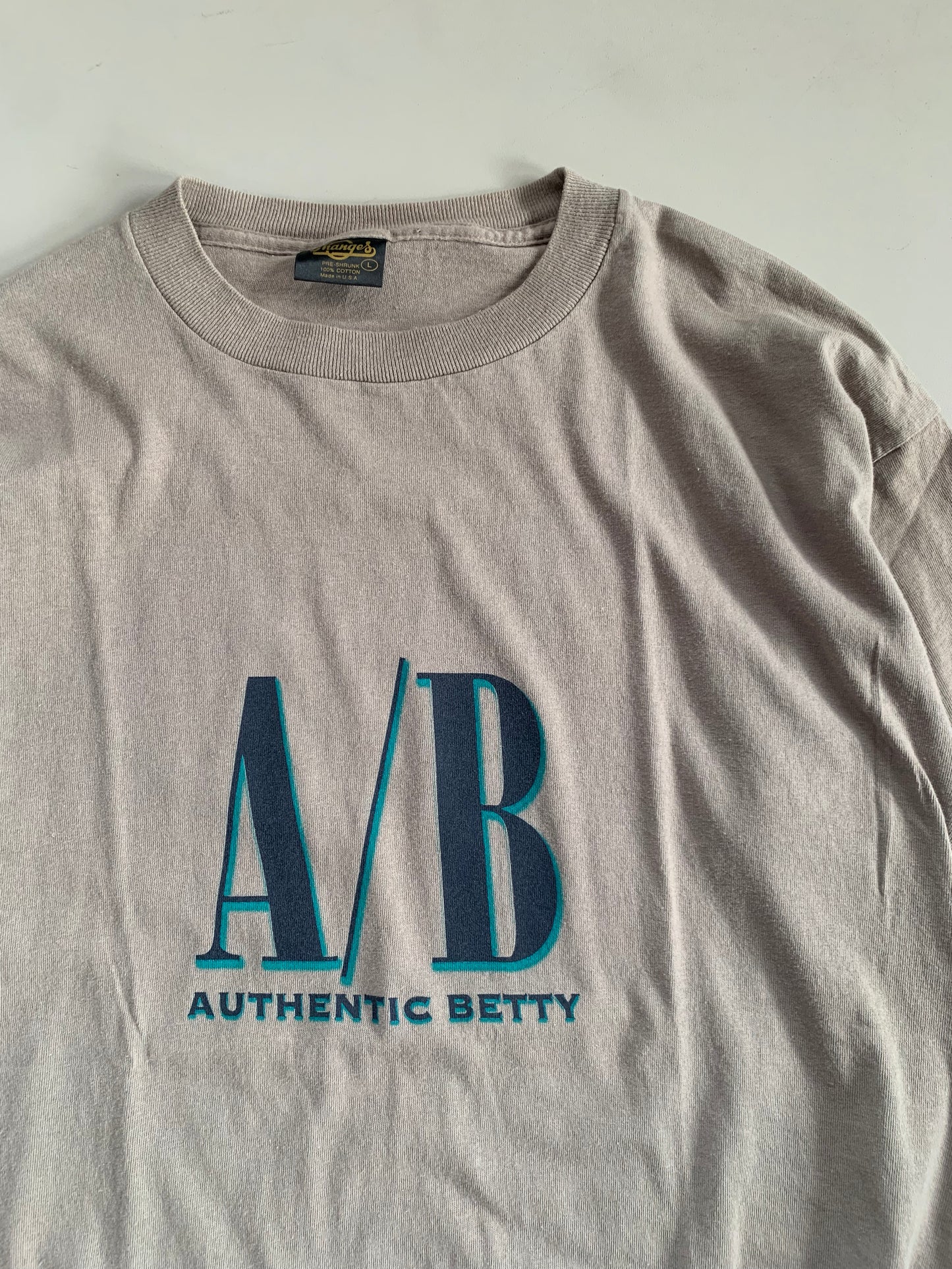 Large 1997 Authentic Betty Boop Wear T-shirt