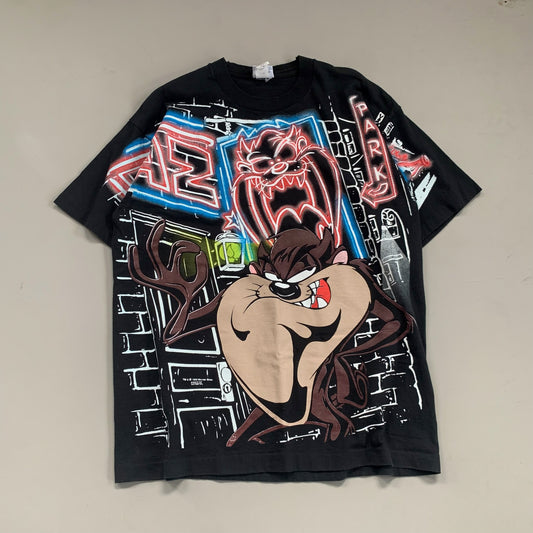 XL 1995 Loony Tunes Taz Motel AOP T-shirt