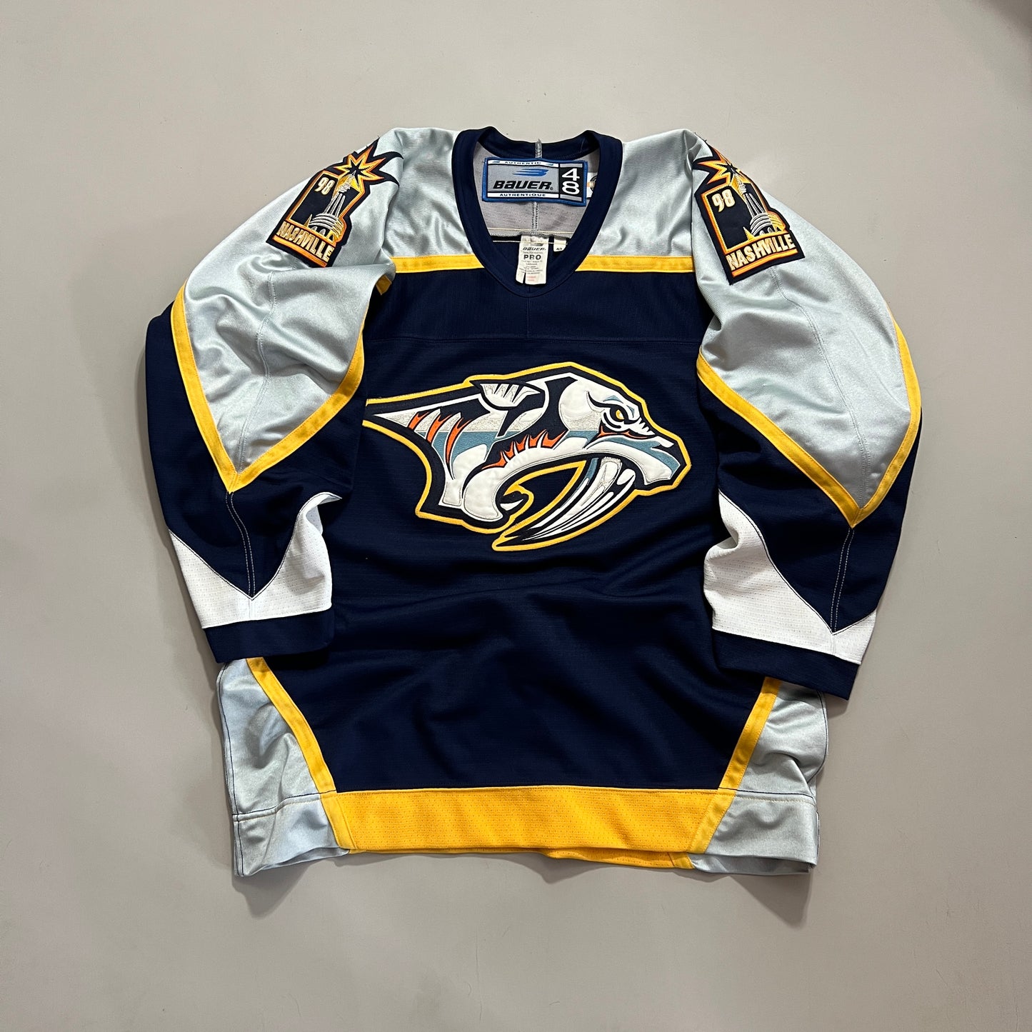 XXL 1990s Nashville Predators Bauer Fight Strap Hockey Jersey