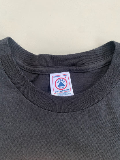 Large 2000 WWF Taz 13 T-shirt