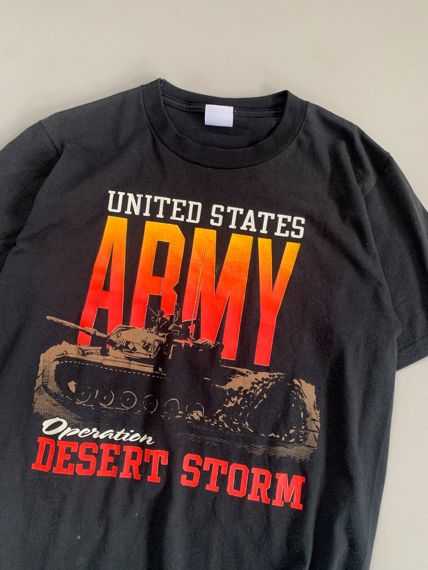 Large 90s United States Army T-shirt