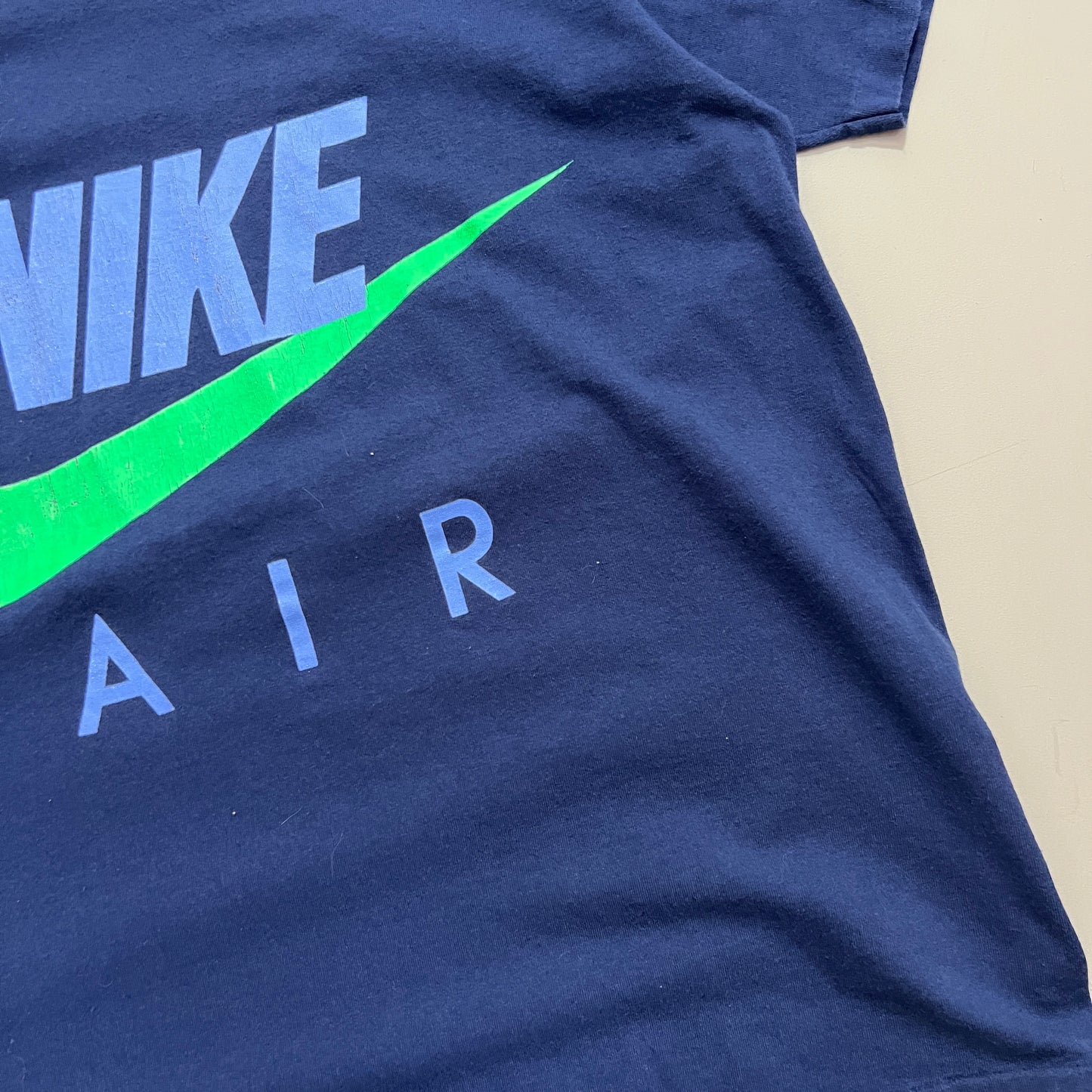 Small 1990s Navy Nike Air T-shirt