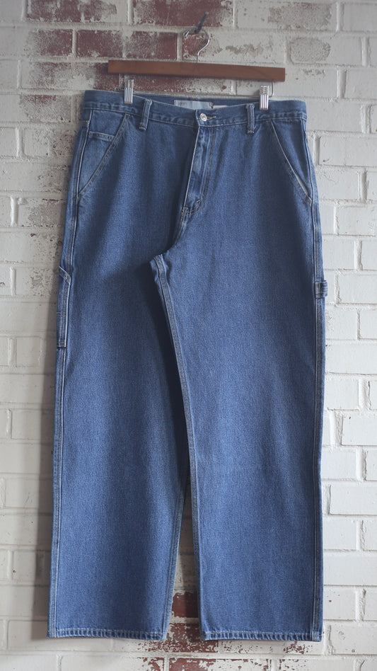 32x30 Vintage Levi's Carpenter Jeans