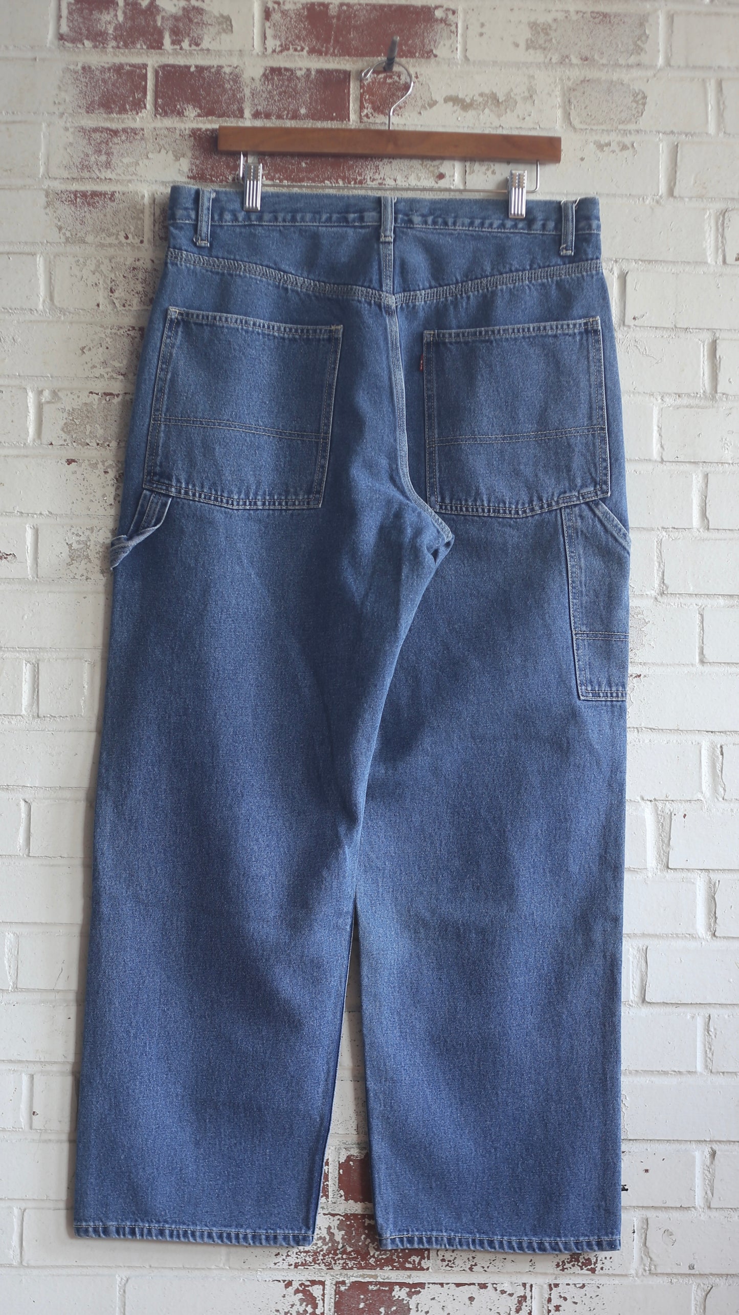 32x30 Vintage Levi's Carpenter Jeans