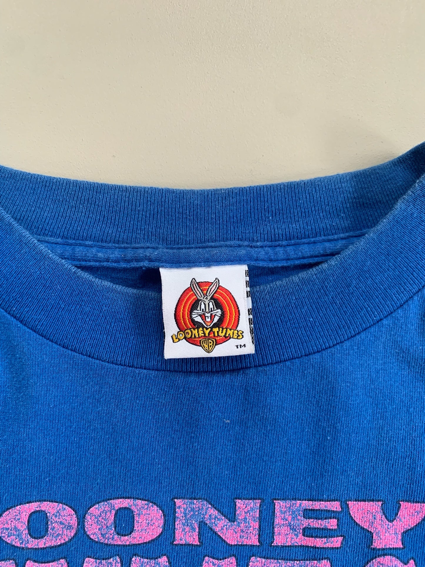 XL 1997 Looney Tunes T-shirt