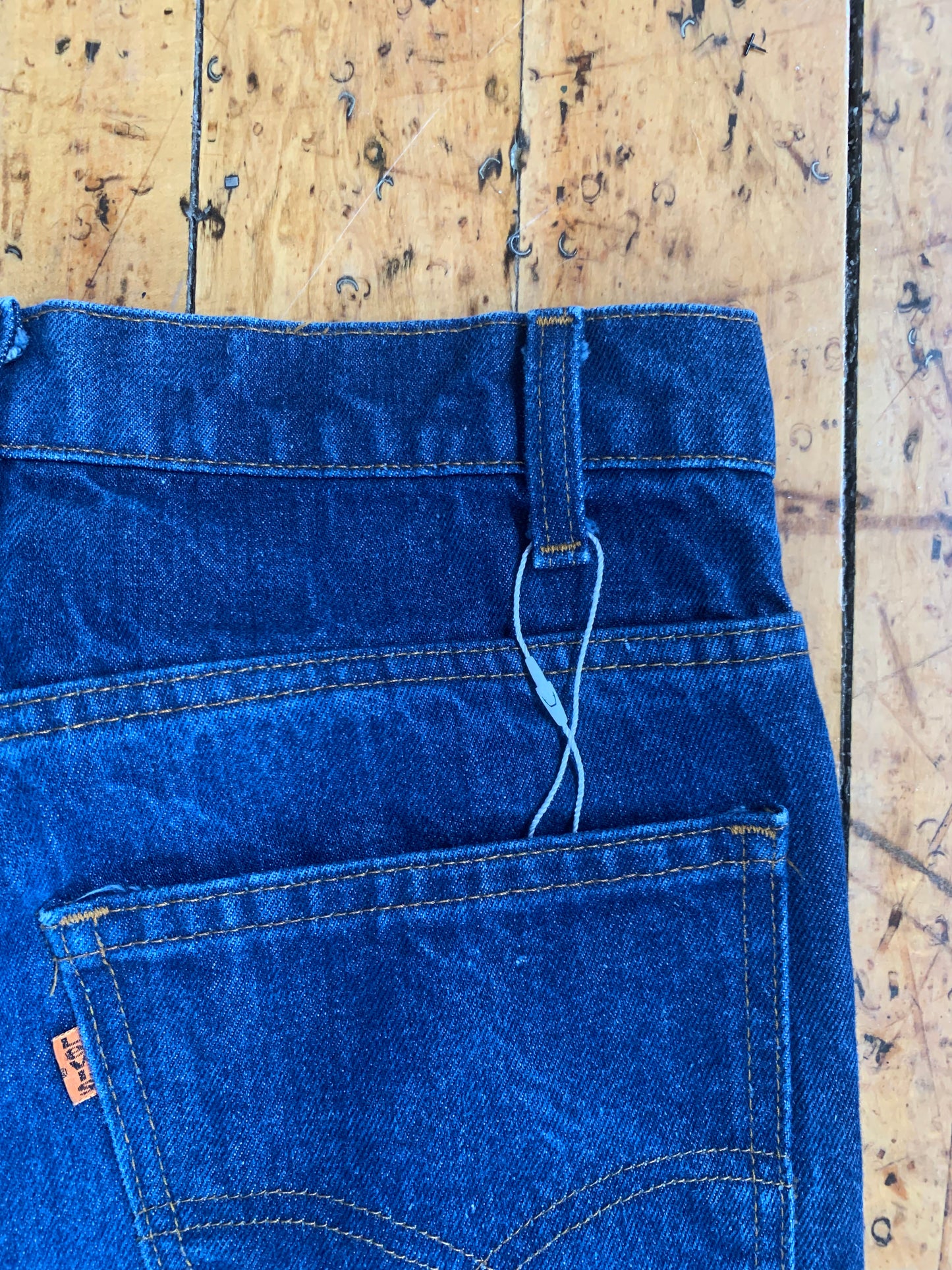 29x30 Levi's Orange Tab 517