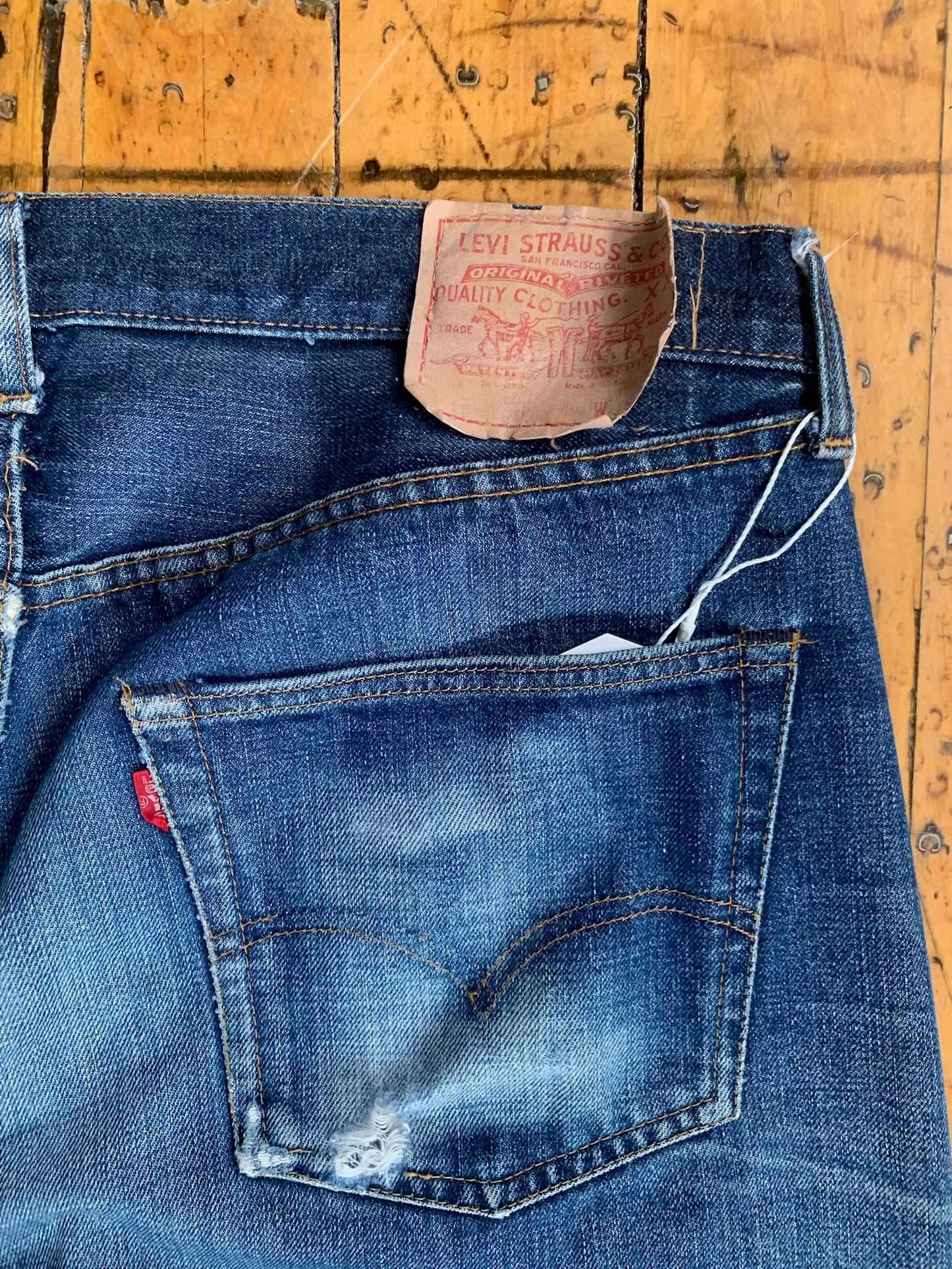 35x34 1970s Worn Levi's 501 Selvedge Denim Jeans