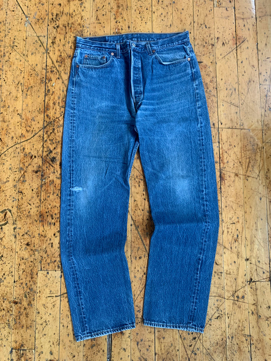 36x32 1980s Worn Levi's 501