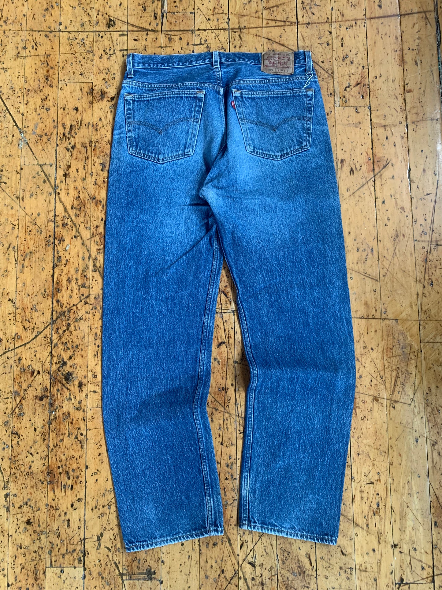 36x32 1980s Worn Levi's 501
