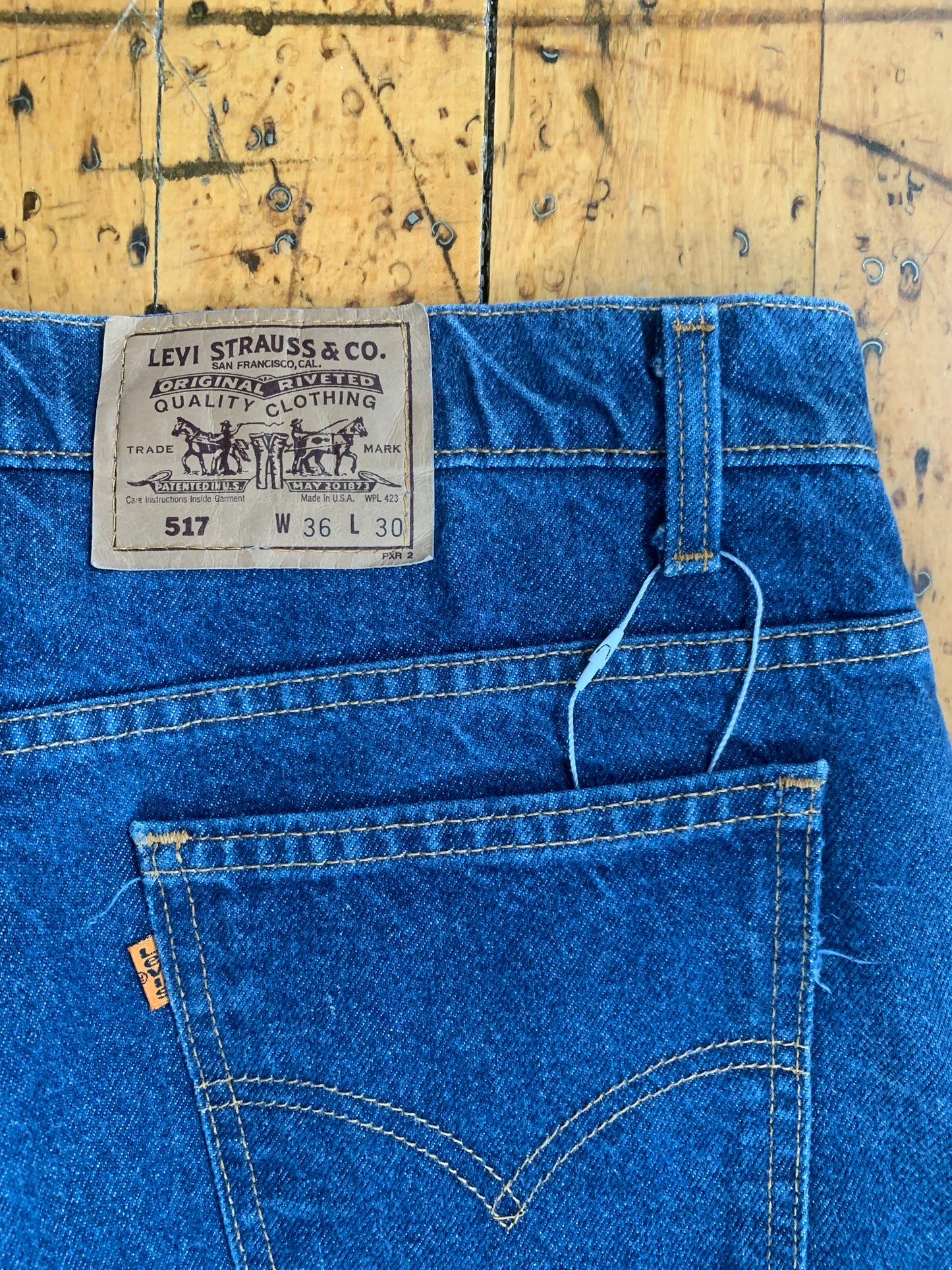 36x29.5 80s Levi's Orange Tab 517