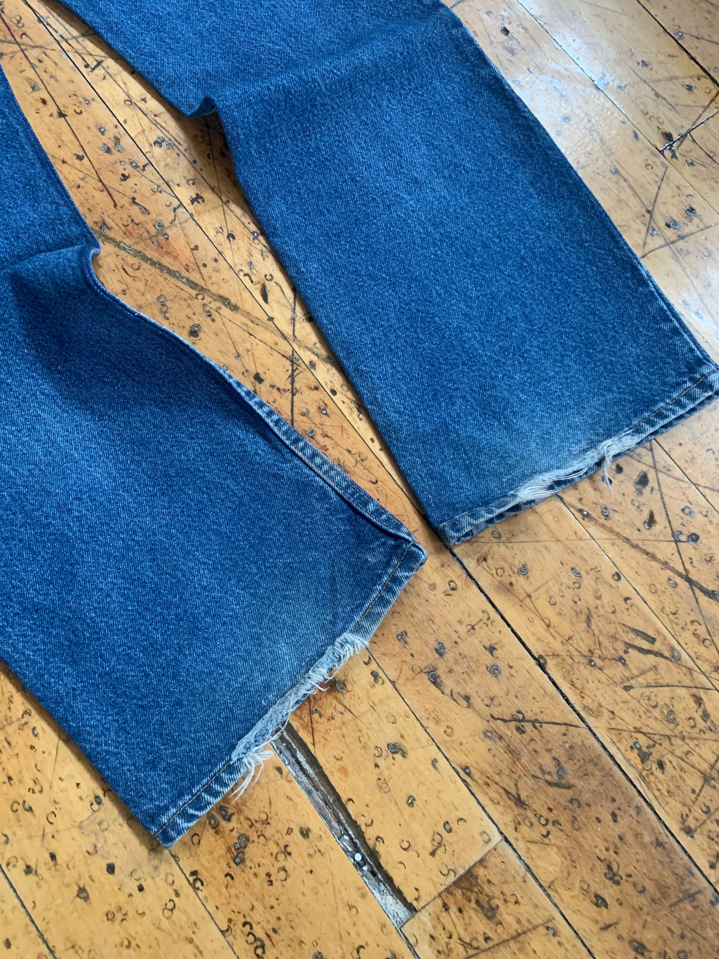 33x33 90s Levi's Orange Tab 517