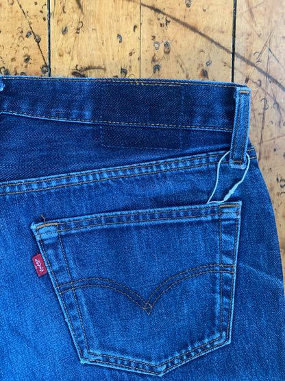 34x30 2001 Distressed Levi's 501