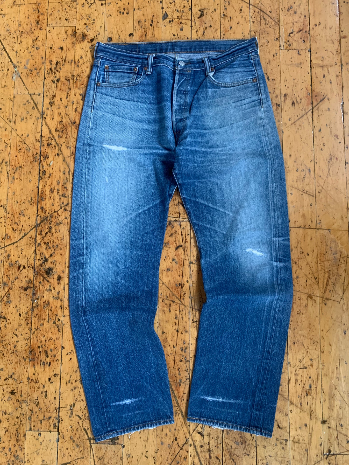 35x30 2000s Worn Levi's 501