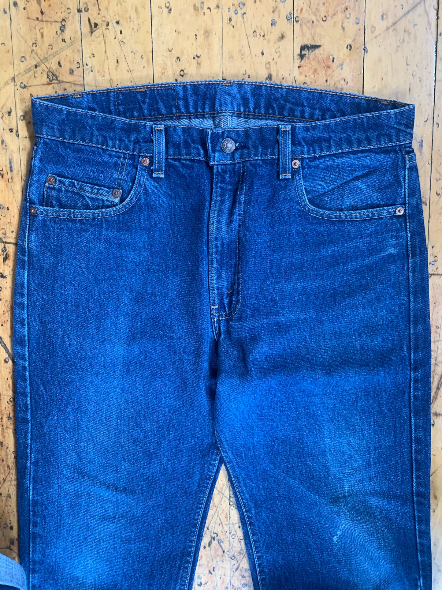 35x30 1980s Levi's Dark Wash 505