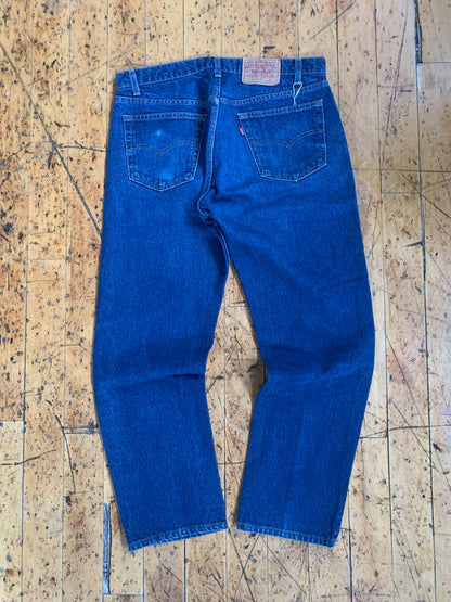 35x30 1980s Levi's Dark Wash 505