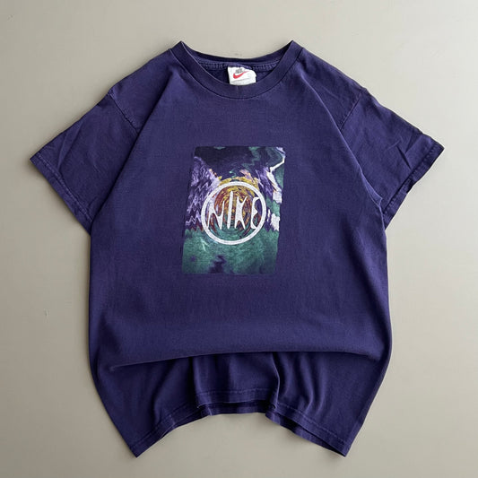 Small 90s Nike T-shirt
